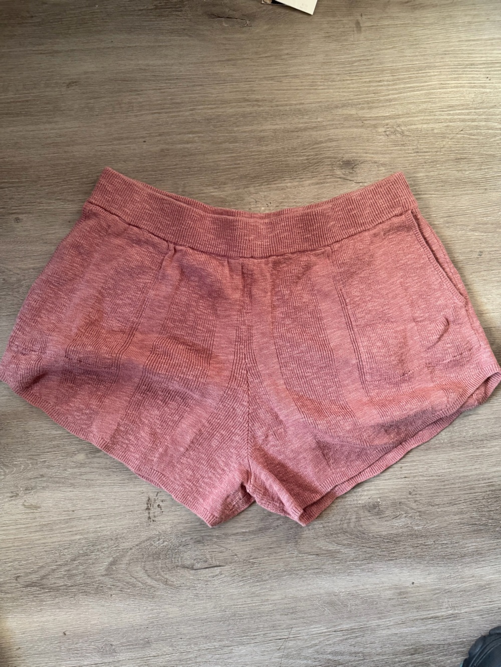 & Other Stories Ribbed Knit Bike Shorts in Dusty Rose